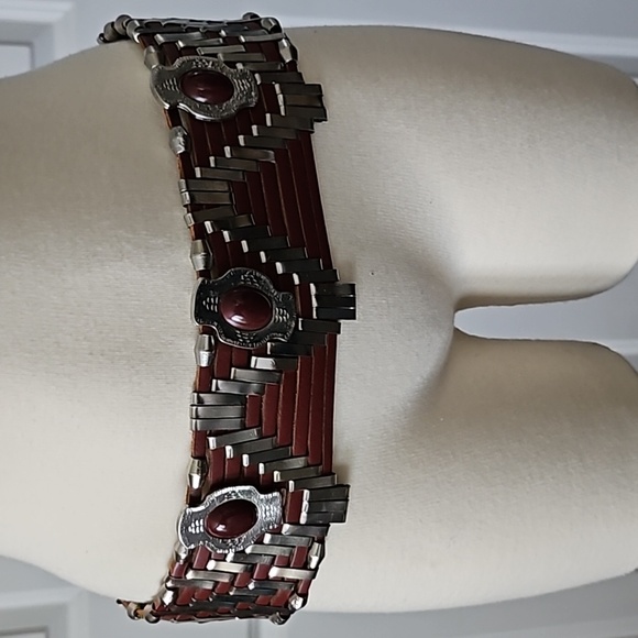 Free People Accessories - FREE PEOPLE Brown leather boho belt with Silvertone hardware